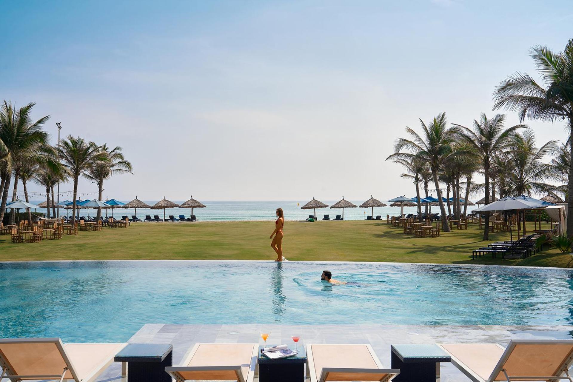 Wyndham Hoi An Royal Beachfront Resort & Villas 外观 照片